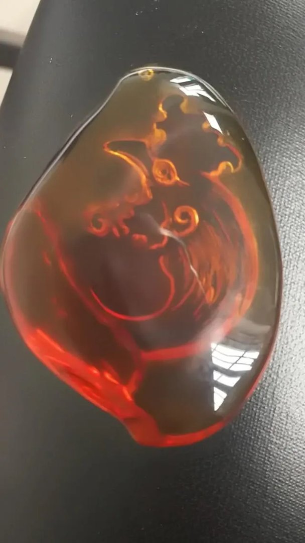 这个不是琥珀吧？