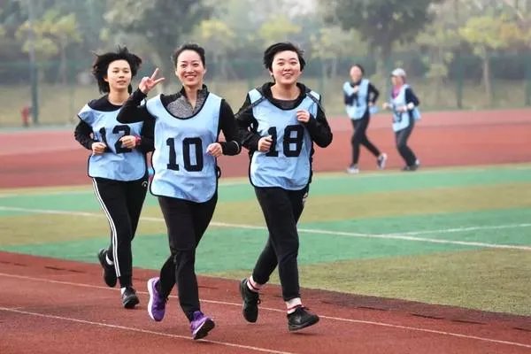 体测不应成比赛拦路虎，体能测试有多反人类？