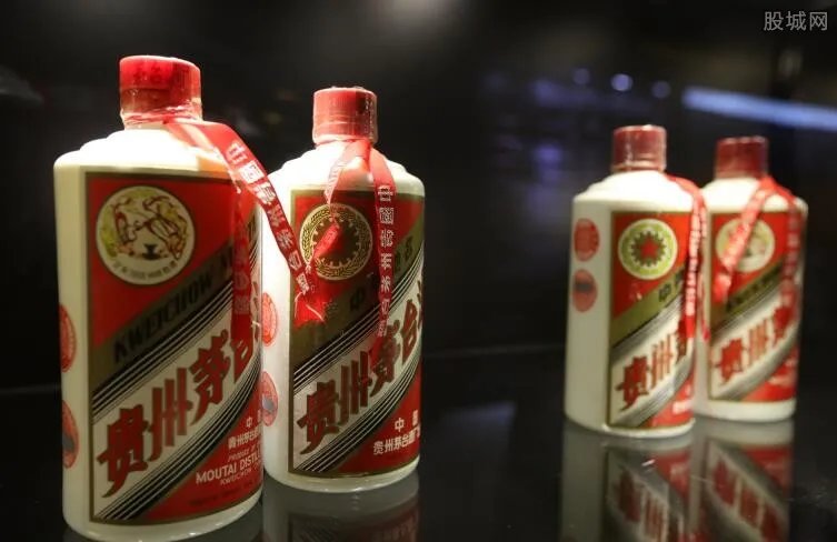 茅台市值超越LV  风光被背后隐却藏大隐患