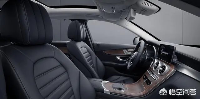 全新奔驰c级新车型和A4L之间该如何选择呢？