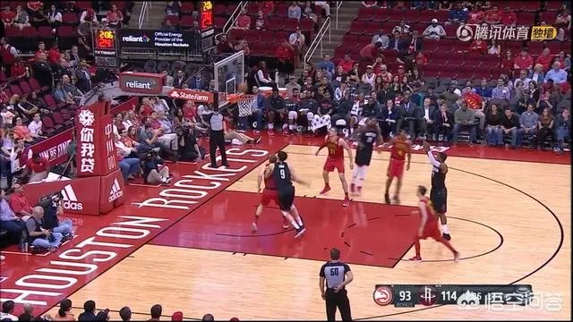 火箭大胜老鹰,周琦上场三分钟砍下+2,怎么评价?