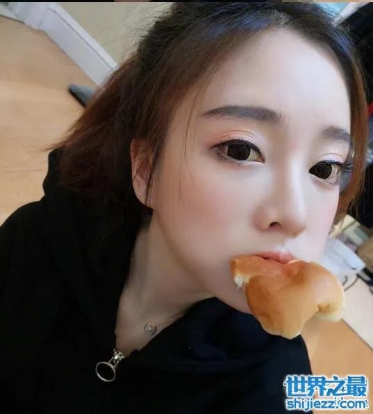 斗鱼冯提莫口图是真的吗,冯提莫吃精门事件图片曝光