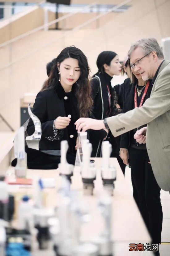 麦吉丽素颜霜官方统一零售价 麦吉丽素颜活动价官网