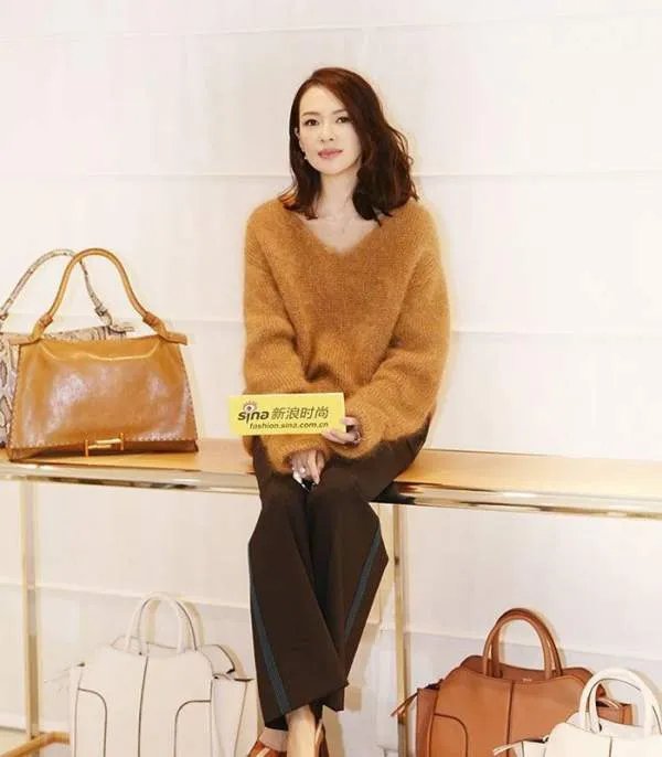 穿阔腿裤怎么搭配上衣?