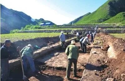 北京发现金元兵营 破获盗掘大案后的意外发现