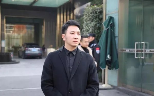 林生斌另有一个4岁的儿子为谣言,究竟何人在造谣?