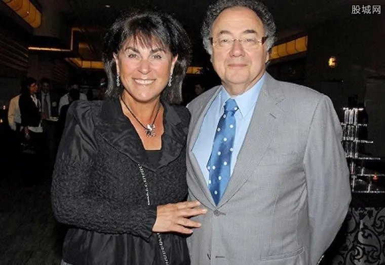 富翁夫妇离奇死亡 亿万富翁死亡真相是什么？