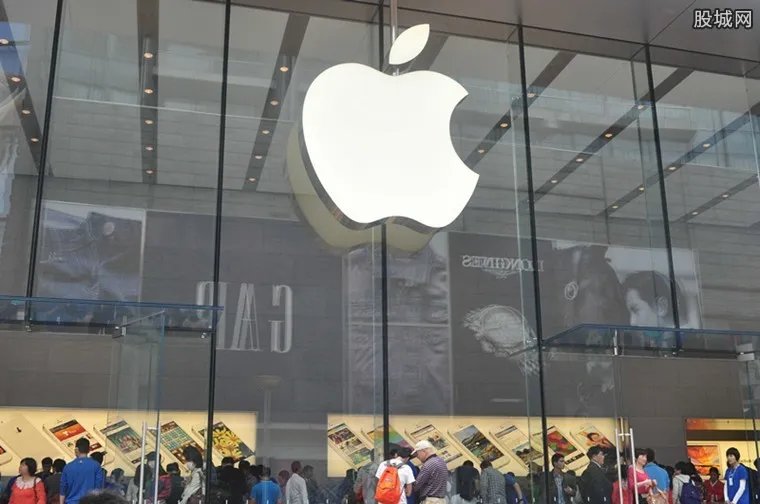 iphone大量用户黑屏 是什么原因造成的？