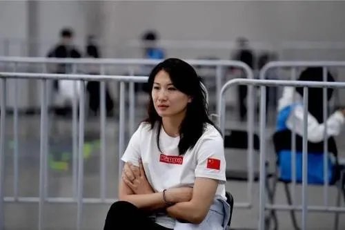 体测不应成比赛拦路虎，体能测试有多反人类？