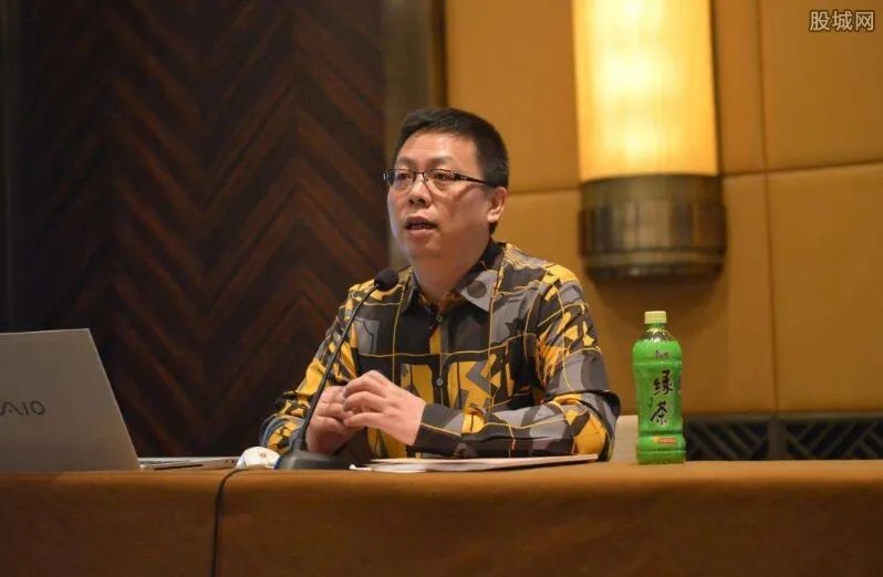 主持人被罚没1亿 回应：不懂法不差钱