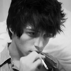 qq非主流黑白头像