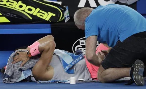 巴黎大师赛纳达尔膝伤退赛无缘四强了吗？