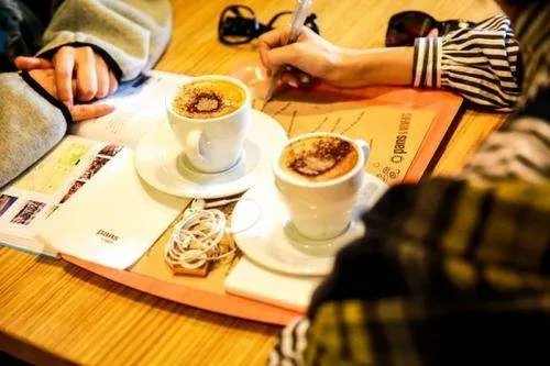 全国超过3亿人存在睡眠障碍，有哪些原因导致睡眠障碍？