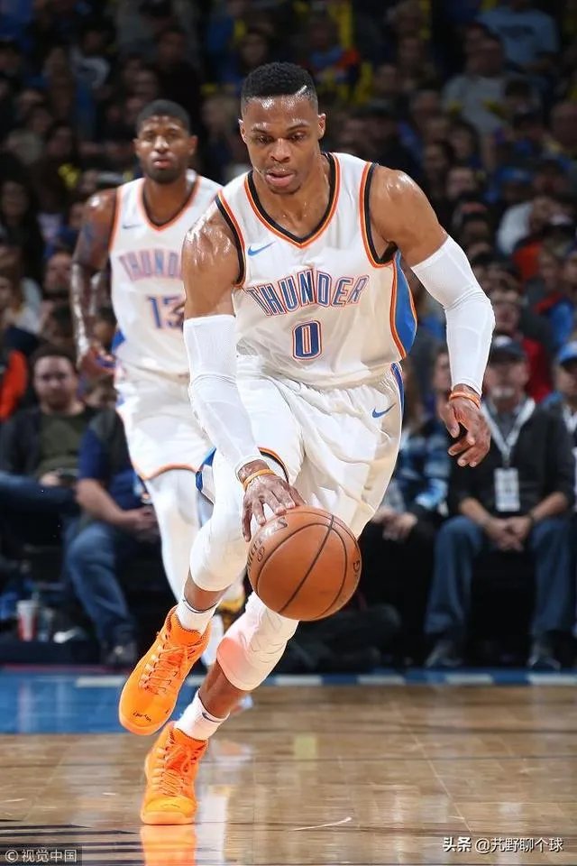 如果火箭交易威少，拉湖人做三方是否可行？