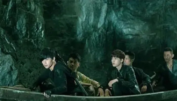 张起灵和张启山是什么关系 张启山是张起灵吗