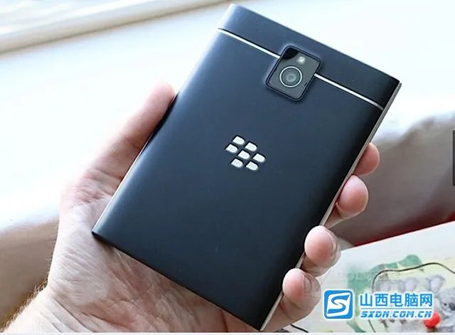 黑莓Passport 太原手机网11.11促2899