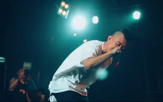 gai爷被打因为人品太烂吗 gai和红花会的矛盾恩怨揭秘