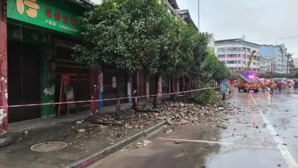 四川泸县地震时，发生了哪些令人感动的事情？