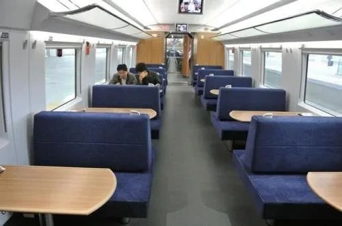 部分普快列车可互联网订餐的政策，存在哪些问题？