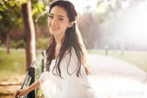 如何评价刘熙阳在电影《一纸婚约》中饰演的叶子?
