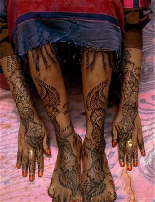 非洲人结婚习俗有哪些  为什么非洲婚礼会让人瞠目结舌