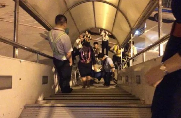 为救生命航班延迟是怎么回事？