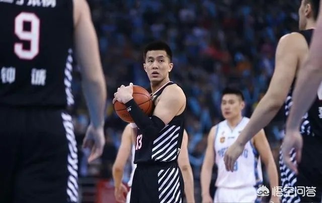 如何来评价今晚北京VS辽宁,郭艾伦被放弃?