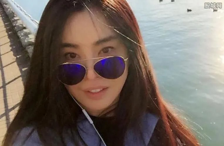 王祖贤父亲去世 王祖贤跟齐秦为什么没在一起