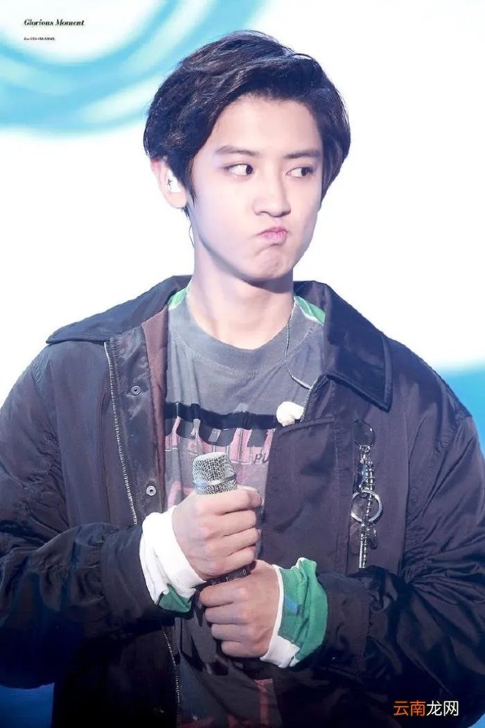 朴灿烈人生三个阶段 exo灿烈整容前照片