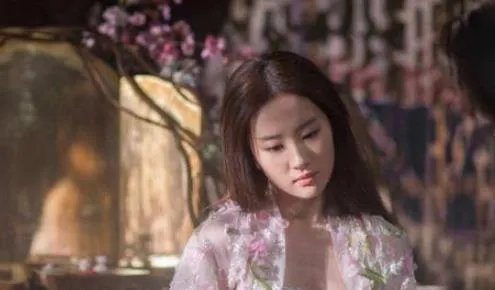 刘亦菲为什么叫刘八条 刘亦菲结婚了吗?