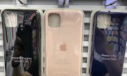 苹果iphone11外形曝光 浴霸头居然是真的