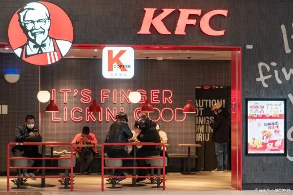 肯德基全家桶里面都有什么,肯德基的早餐几点到几点?