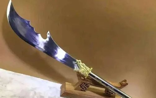 青龙偃月刀有多重呢？