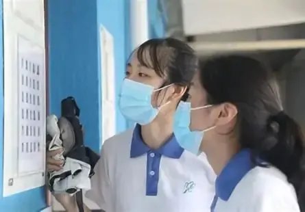 2022年全国各地高考作文题目出炉，各类试卷的难度属于什么水平？