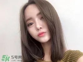 2017中分短发_中分短发发型图片