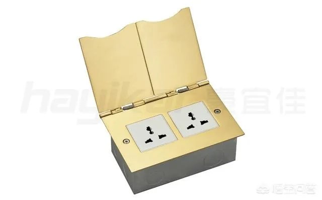 怎么打开地插座？