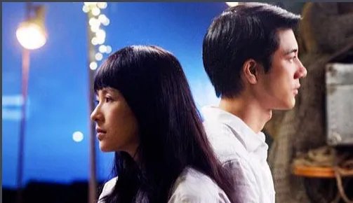 歌词中有一句“我想说我会爱你多一点点”这个歌名?