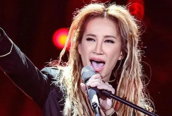 李玟最好听的歌曲top10:《刀马旦》上榜,第一回忆满满