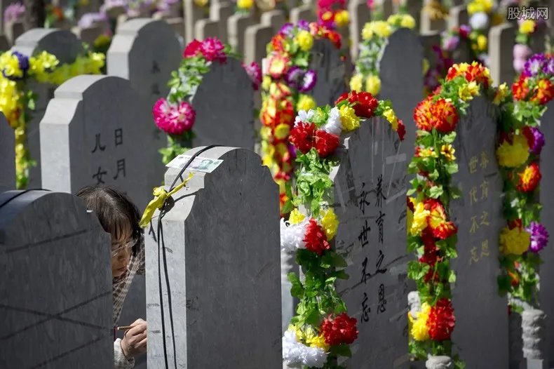 清明节放假安排来了 高速免费三天时间