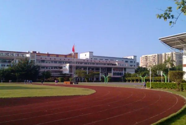 青岛技校排名前十