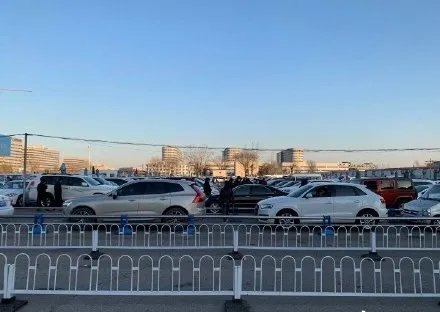 北京新政导致大量过户以及二手车出售