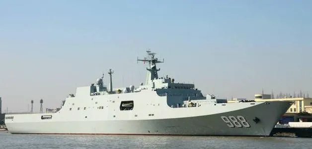 071型船坞登陆舰用途是什么？