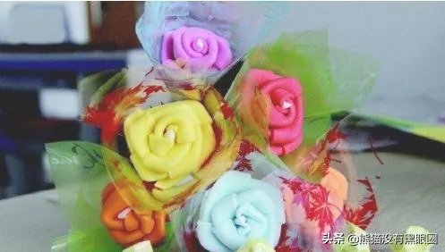 小花束包装教程图解?