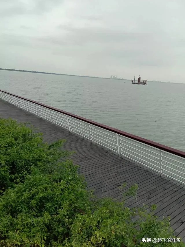 谁有好看的海景图片？拿出来共享吧？