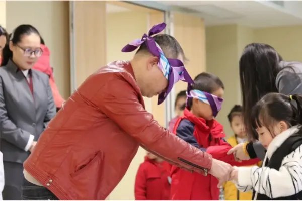 亲子活动有哪些游戏