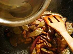 糖醋扁豆的做法步骤图，糖醋扁豆怎么做好吃