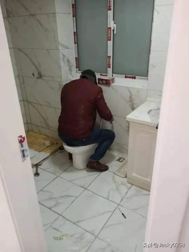 sk瓷砖和蒙娜丽莎那个好