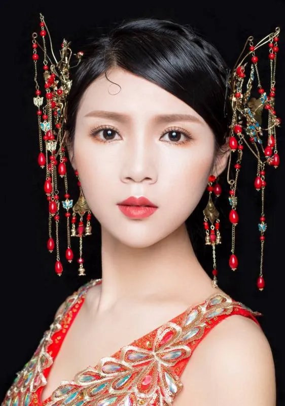 菲菲美容美发化妆学校在全国有多少个校区呀