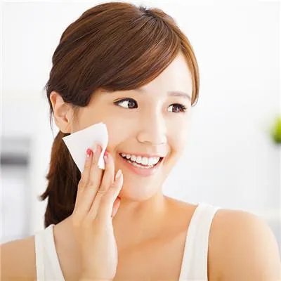 脸上长痘痘如何去除