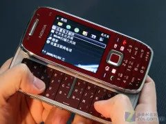 纤薄时尚侧滑键盘机 诺基亚E75降近百元